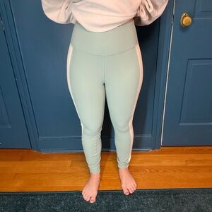 Move Theology Sage Green Ribbed High-Waist Leggings – Side Stripe (Size M)